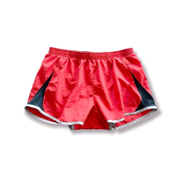 🌸Nike🌸 Women’s Running Shorts Size medium Red Black - Picture 1 of 6